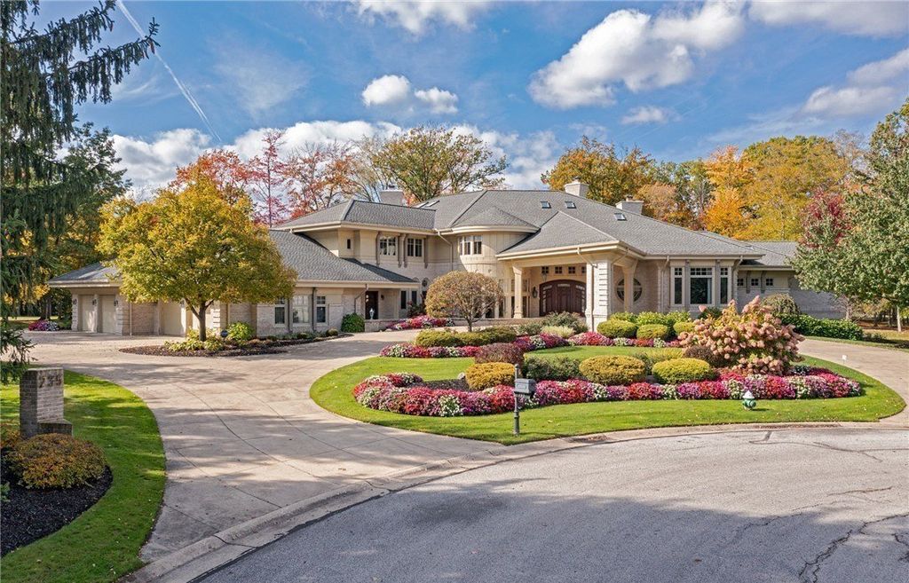 Exceptional Lifestyle Awaits One of a Kind Property in Northeast Ohio Priced at 2999000 2