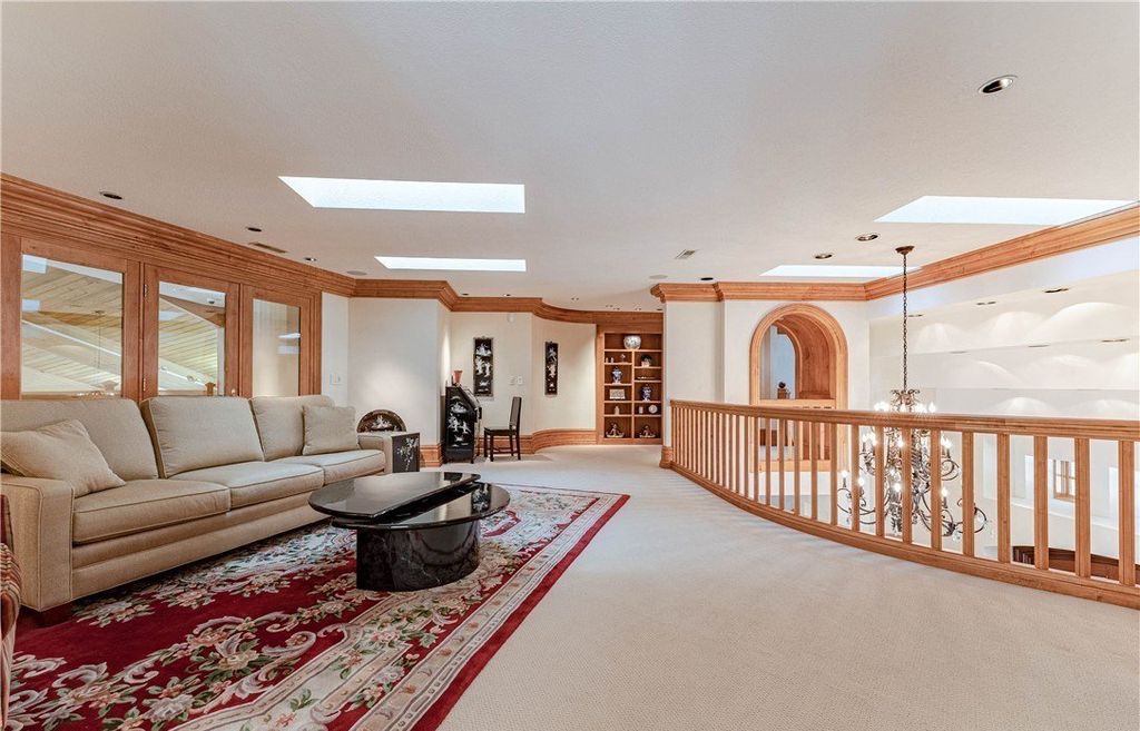 Exceptional Lifestyle Awaits One of a Kind Property in Northeast Ohio Priced at 2999000 20