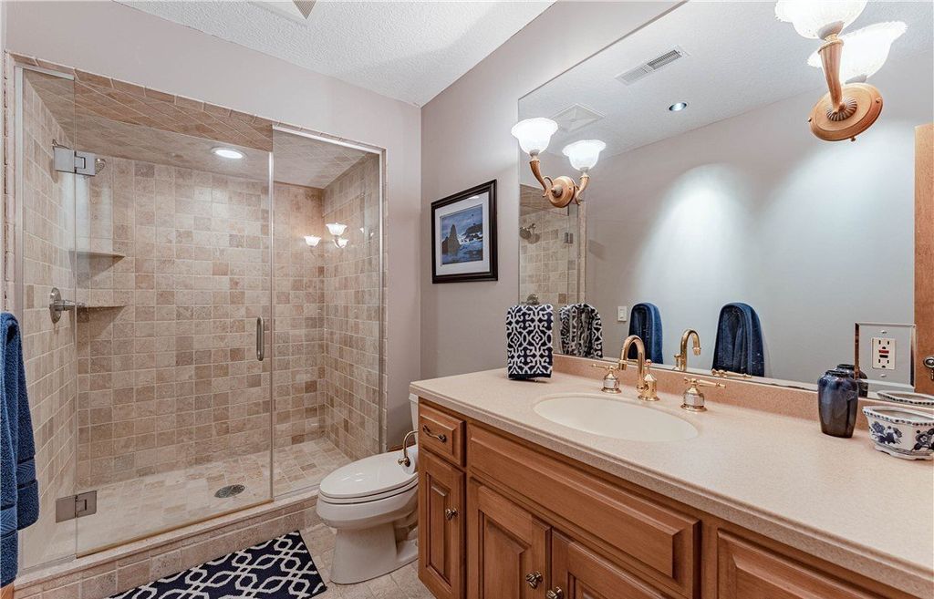 Exceptional Lifestyle Awaits One of a Kind Property in Northeast Ohio Priced at 2999000 24