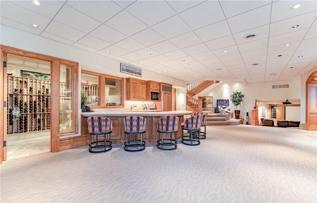 Exceptional Lifestyle Awaits One of a Kind Property in Northeast Ohio Priced at 2999000 27
