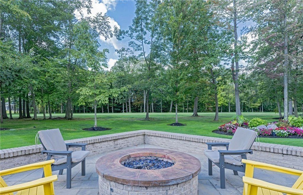Exceptional Lifestyle Awaits One of a Kind Property in Northeast Ohio Priced at 2999000 32