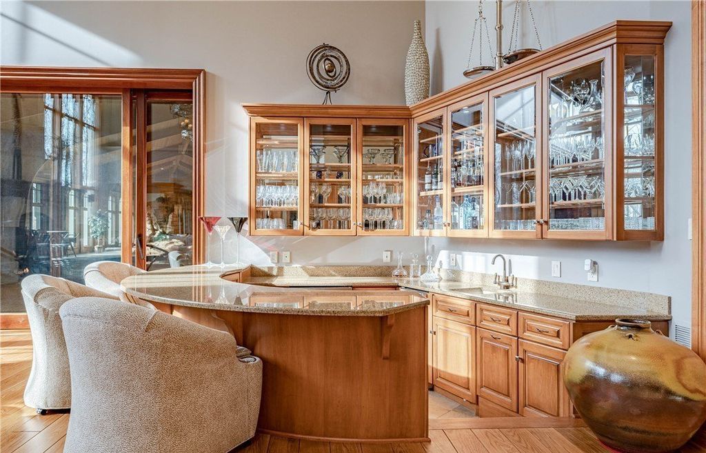 Exceptional Lifestyle Awaits One of a Kind Property in Northeast Ohio Priced at 2999000 8
