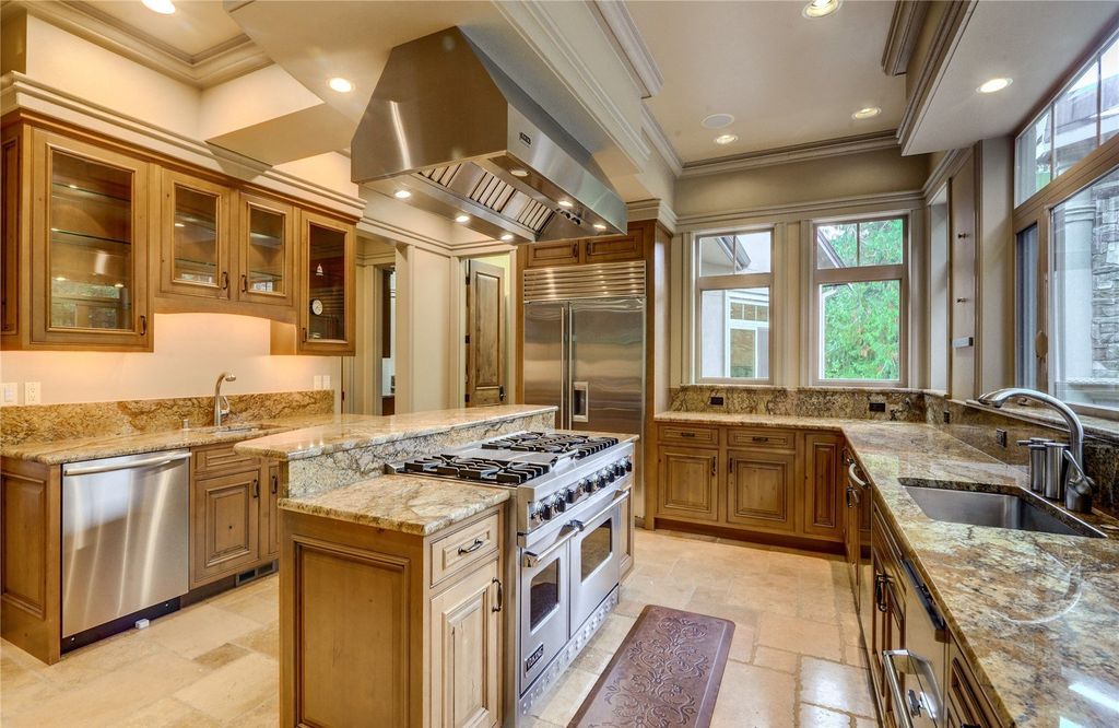 Exceptional Multi Generational Retreat in Fall City Washington Listed at 3099998 9