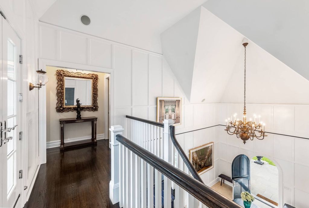 Exquisite East Hampton Oasis A Three Residence Compound with Breathtaking Landscape for 10.15 Million 13 1
