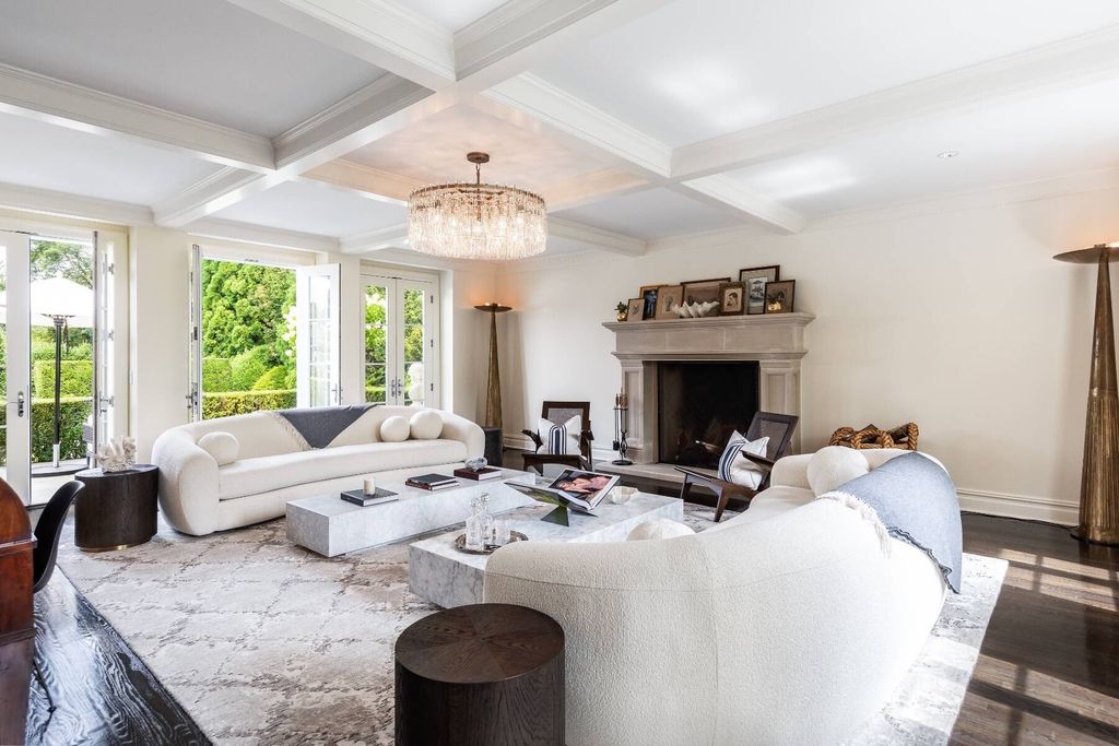 Exquisite East Hampton Oasis A Three Residence Compound with Breathtaking Landscape for 10.15 Million 3