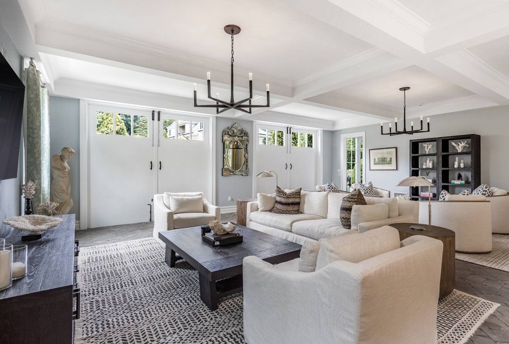 Exquisite East Hampton Oasis A Three Residence Compound with Breathtaking Landscape for 10.15 Million 33