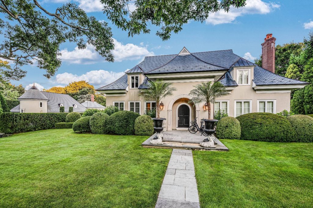 Exquisite East Hampton Oasis A Three Residence Compound with Breathtaking Landscape for 10.15 Million 8