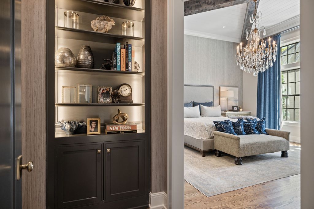 Exquisite Nashville Home Offers Perfect Blend of Elegance and Comfort for 3999999 17