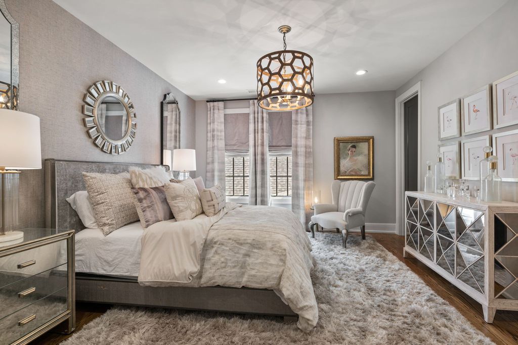 Exquisite Nashville Home Offers Perfect Blend of Elegance and Comfort for 3999999 28