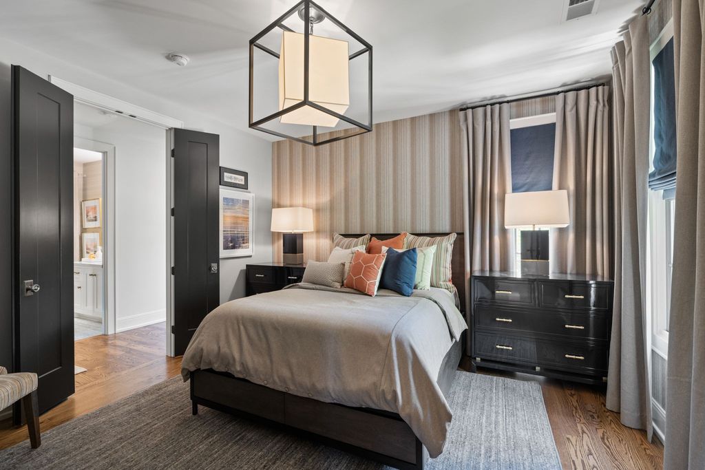 Exquisite Nashville Home Offers Perfect Blend of Elegance and Comfort for 3999999 30