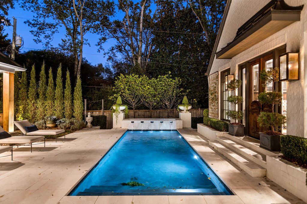 Exquisite Nashville Home Offers Perfect Blend of Elegance and Comfort for 3999999 48