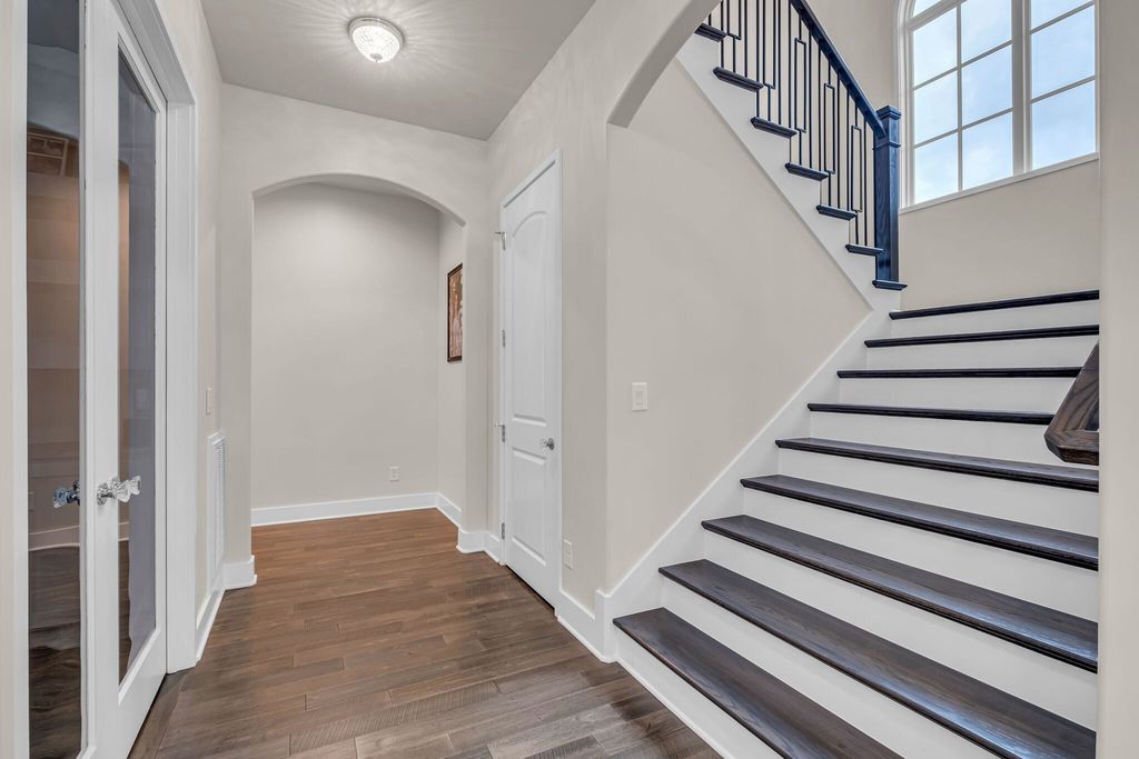 Fabulous European Style Home in Franklin Tennessee Listed at 3349900 30