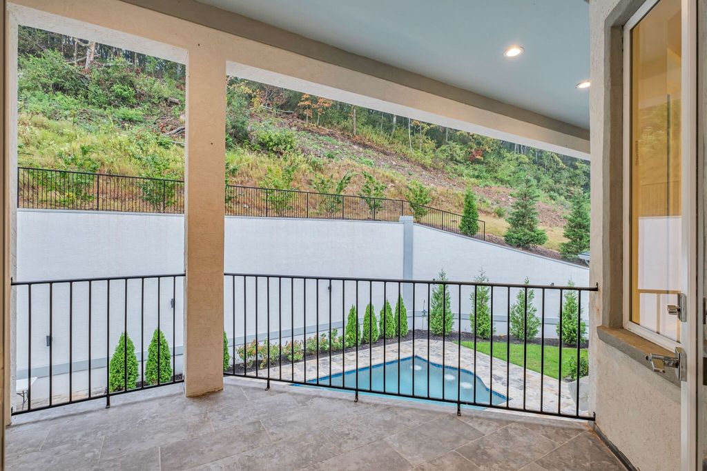 Fabulous European Style Home in Franklin Tennessee Listed at 3349900 40