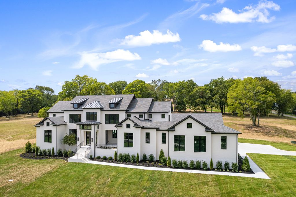 Franklin Tennessee Estate by Hidden Valley Homes Blends Open Concept Living and Elegance for 5.99 Million 1