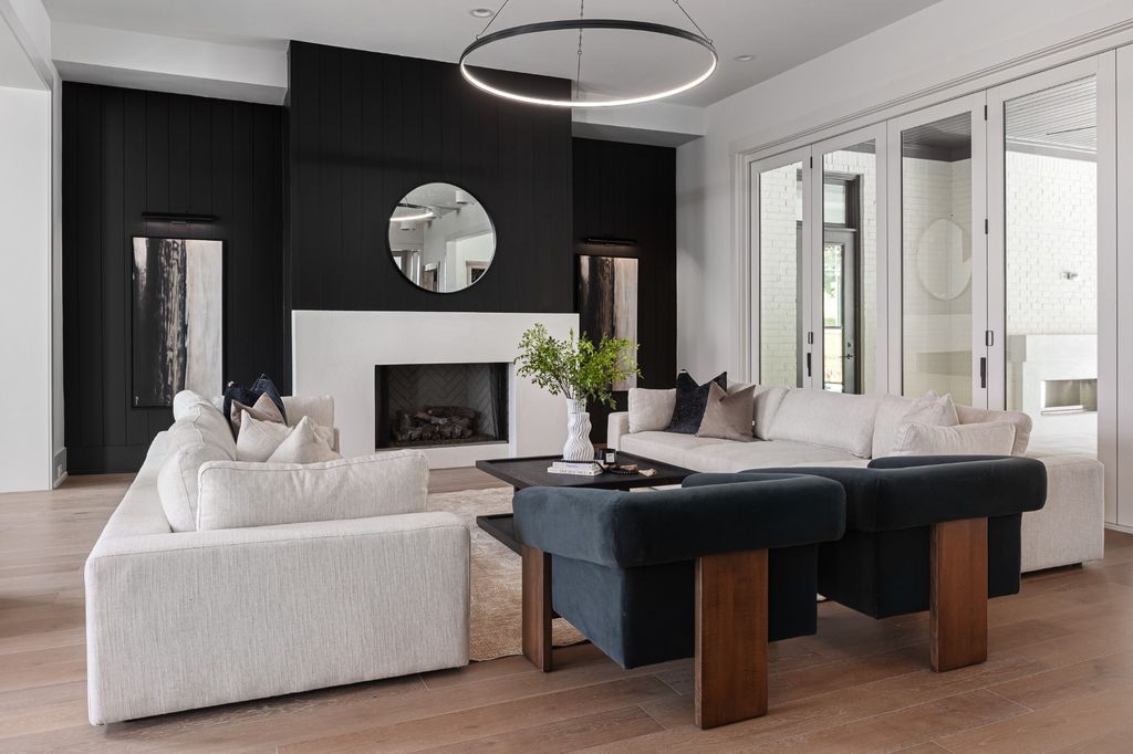 Franklin Tennessee Estate by Hidden Valley Homes Blends Open Concept Living and Elegance for 5.99 Million 15