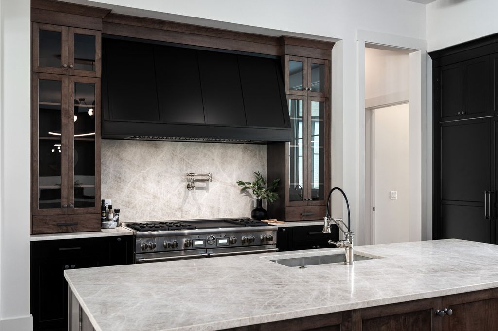 Franklin Tennessee Estate by Hidden Valley Homes Blends Open Concept Living and Elegance for 5.99 Million 21