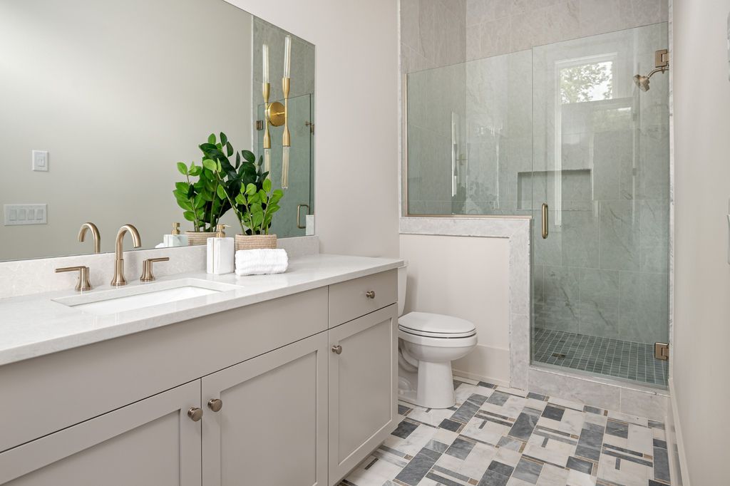 Franklin Tennessee Estate by Hidden Valley Homes Blends Open Concept Living and Elegance for 5.99 Million 35