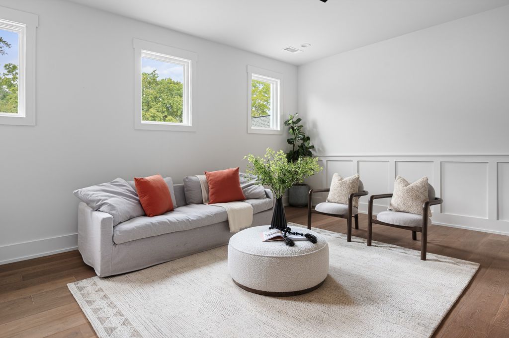 Franklin Tennessee Estate by Hidden Valley Homes Blends Open Concept Living and Elegance for 5.99 Million 42