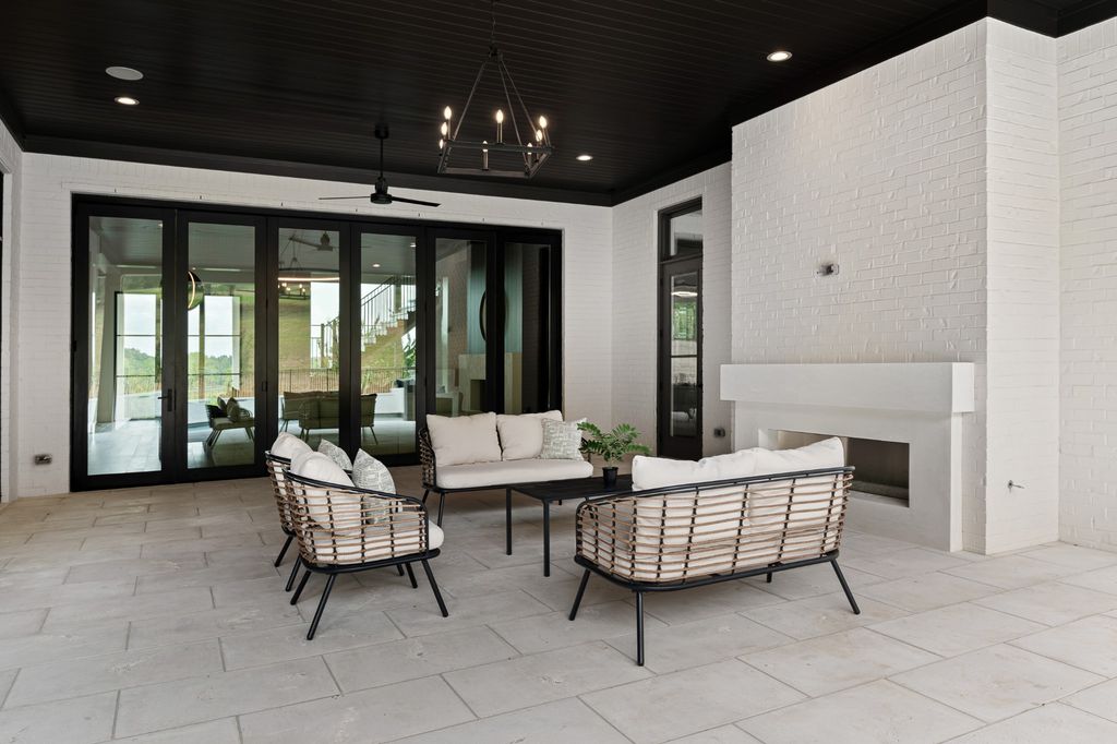 Franklin Tennessee Estate by Hidden Valley Homes Blends Open Concept Living and Elegance for 5.99 Million 53