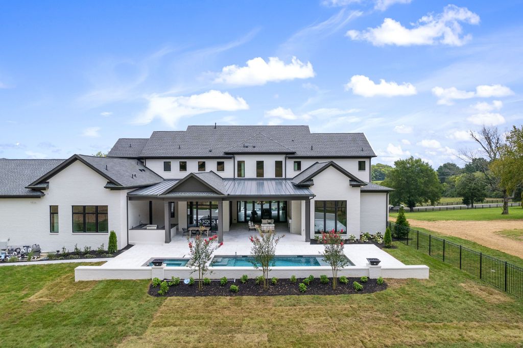 Franklin Tennessee Estate by Hidden Valley Homes Blends Open Concept Living and Elegance for 5.99 Million 6