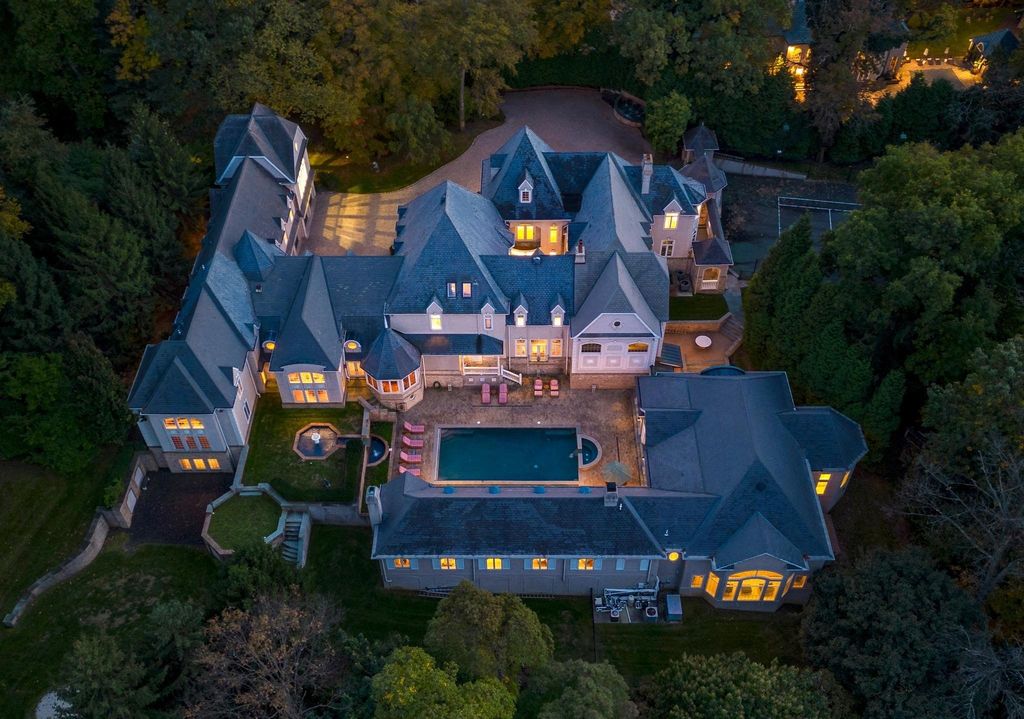 Luxurious French Manor in Villanova Pennsylvania Hits the Market for 3.95 Million 1