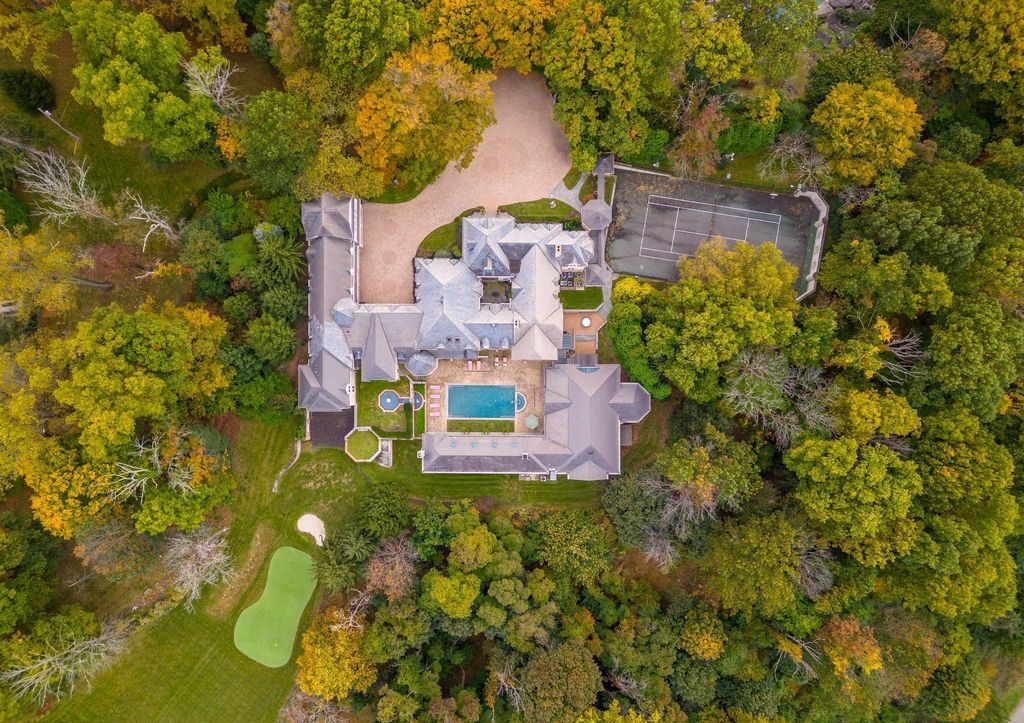 Luxurious French Manor in Villanova Pennsylvania Hits the Market for 3.95 Million 25