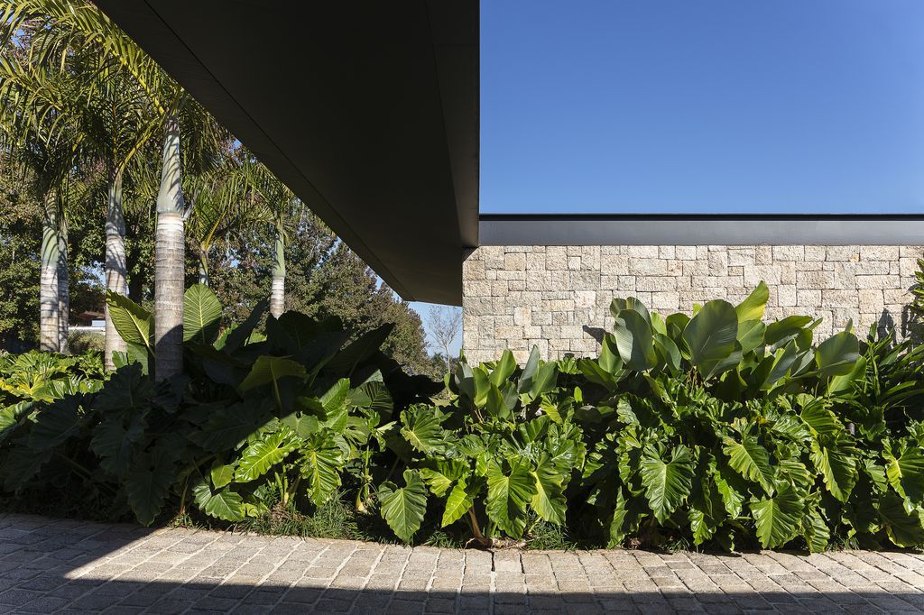 MDG Baroneza House in Brazil Gálvez & Márton Arquitetura