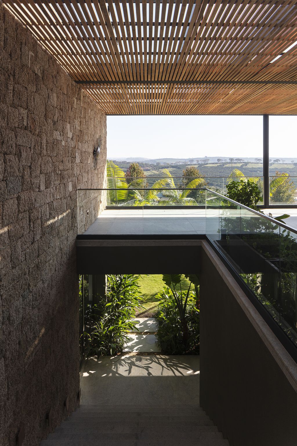 MDG Baroneza House in Brazil Gálvez & Márton Arquitetura