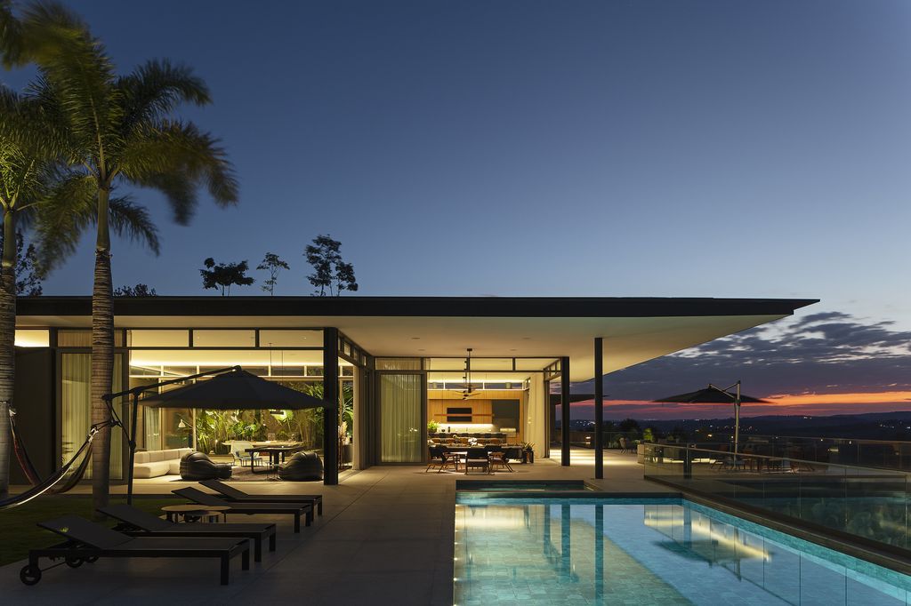 MDG Baroneza House in Brazil Gálvez & Márton Arquitetura