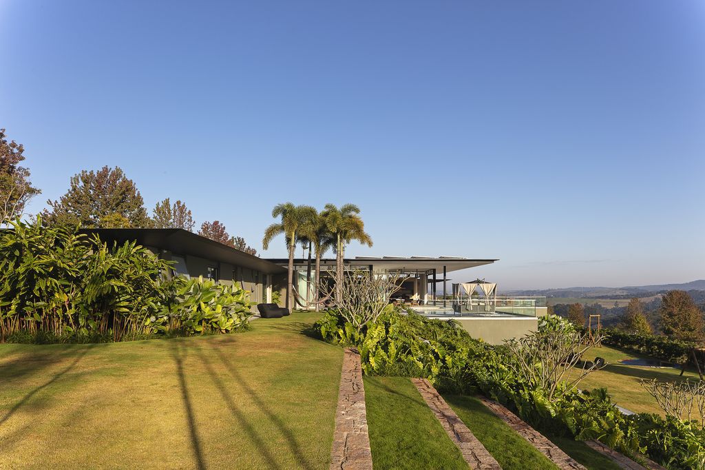 MDG Baroneza House in Brazil Gálvez & Márton Arquitetura