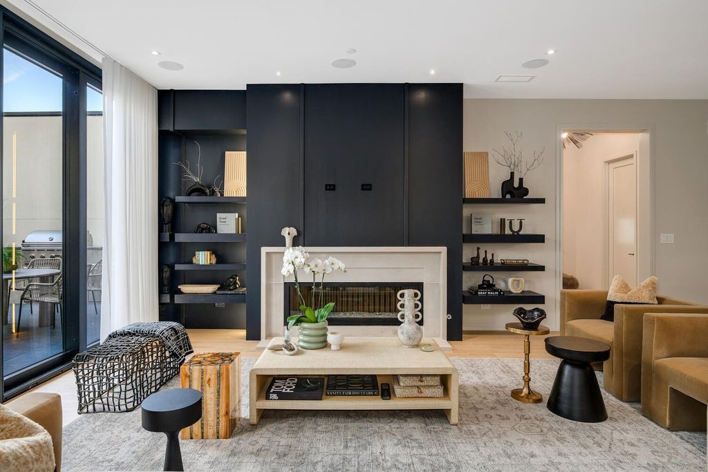 Modern Masterpiece in Glencoe, Illinois: A $3,999,900 Collaboration by Noah Properties and Lisek Interiors