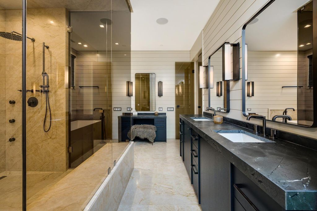 Modern Masterpiece in Glencoe, Illinois: A $3,999,900 Collaboration by Noah Properties and Lisek Interiors