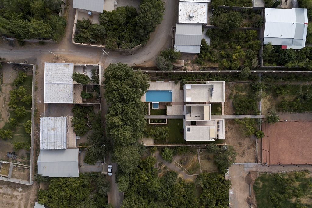Narbon Villa Offers Harmony with Nature by Gera Studio Architects