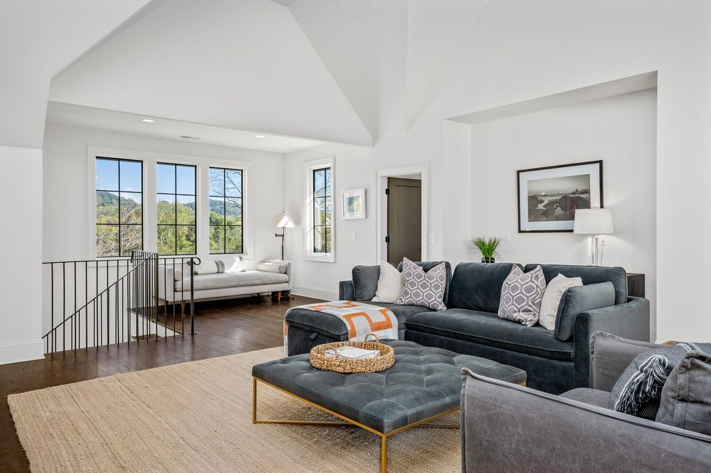 Nashville Home by Vintage South Development Now on the Market for 3.2 Million 31