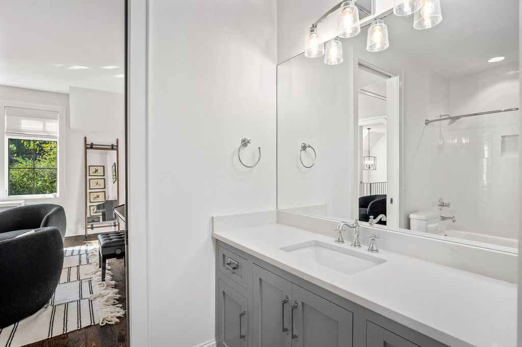 Nashville Home by Vintage South Development Now on the Market for 3.2 Million 35