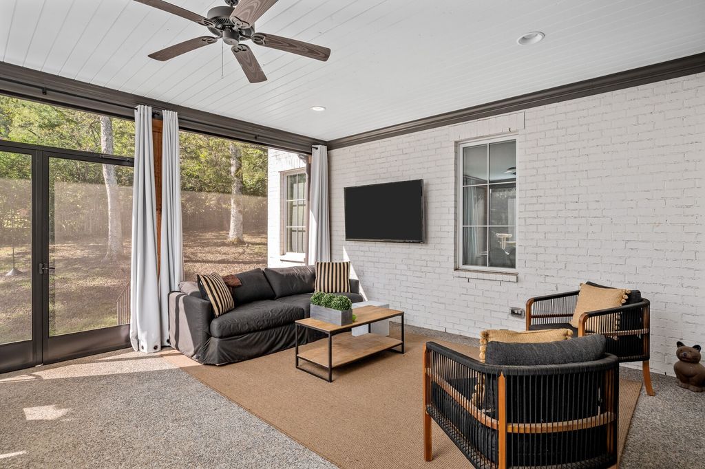 Nashville Home by Vintage South Development Now on the Market for 3.2 Million 42