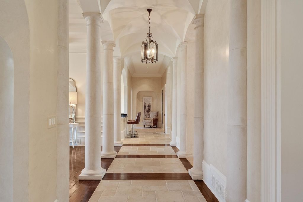 One-of-a-kind Tennessee Estate Redefines Luxury and Sophistication at $4.299 Million
