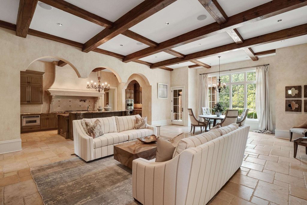 One-of-a-kind Tennessee Estate Redefines Luxury and Sophistication at $4.299 Million