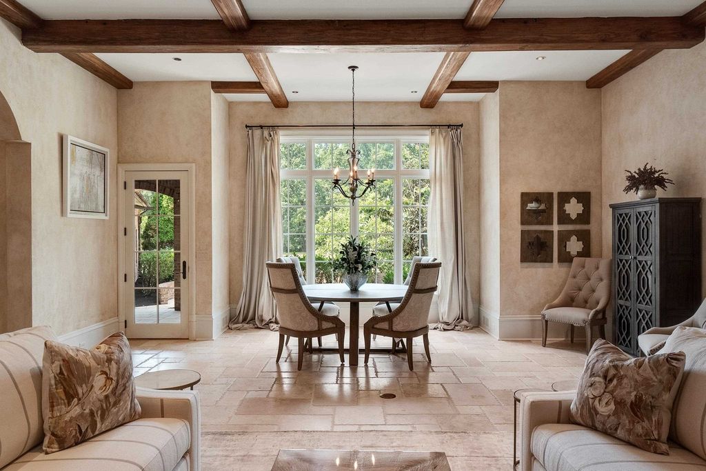 One-of-a-kind Tennessee Estate Redefines Luxury and Sophistication at $4.299 Million