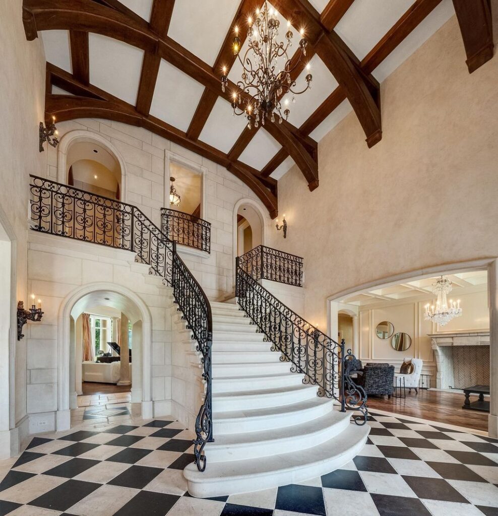 One-of-a-kind Tennessee Estate Redefines Luxury and Sophistication at $4.299 Million