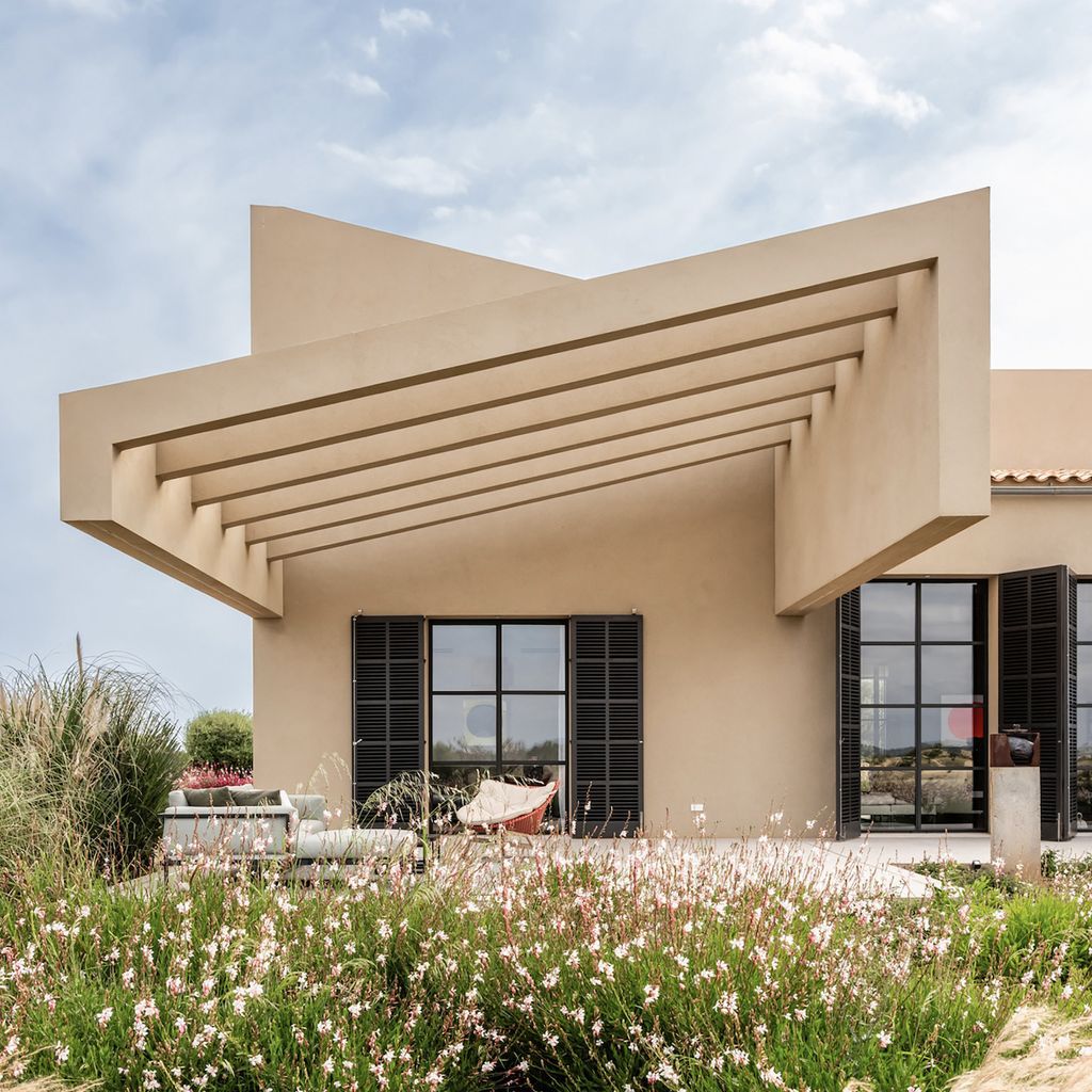 House 1710, Fusion of Traditional and Modern Design by Jle arquitectos