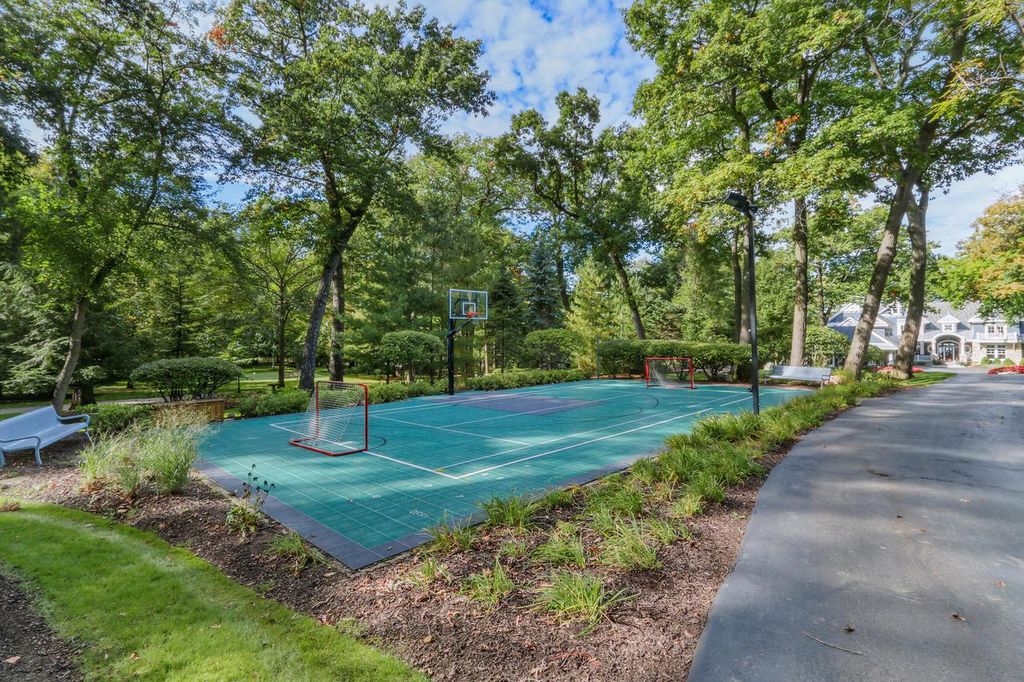 Quintessential Lakefront Gem in Fontana Wisconsin Hits the Market at 13.9 Million 54
