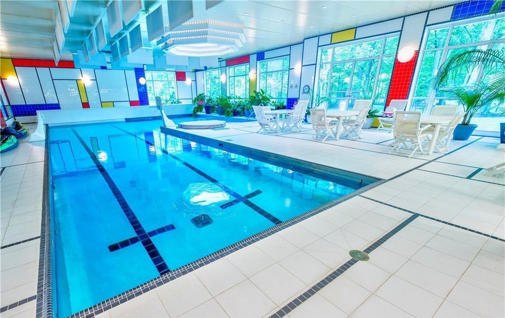 Richfield Ohio Residence A Modern Architectural Masterpiece in Privacy and Luxury Listed at 3995000 29