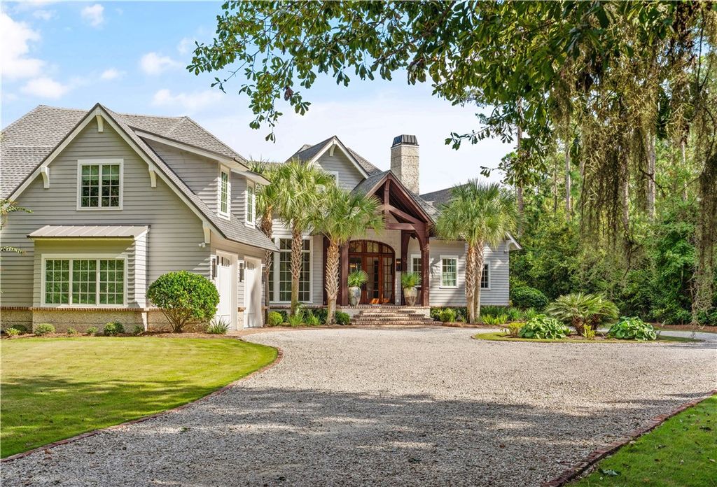 Serene Lakefront Living Explore the 2.995 Million Saint Simons Island Retreat 2