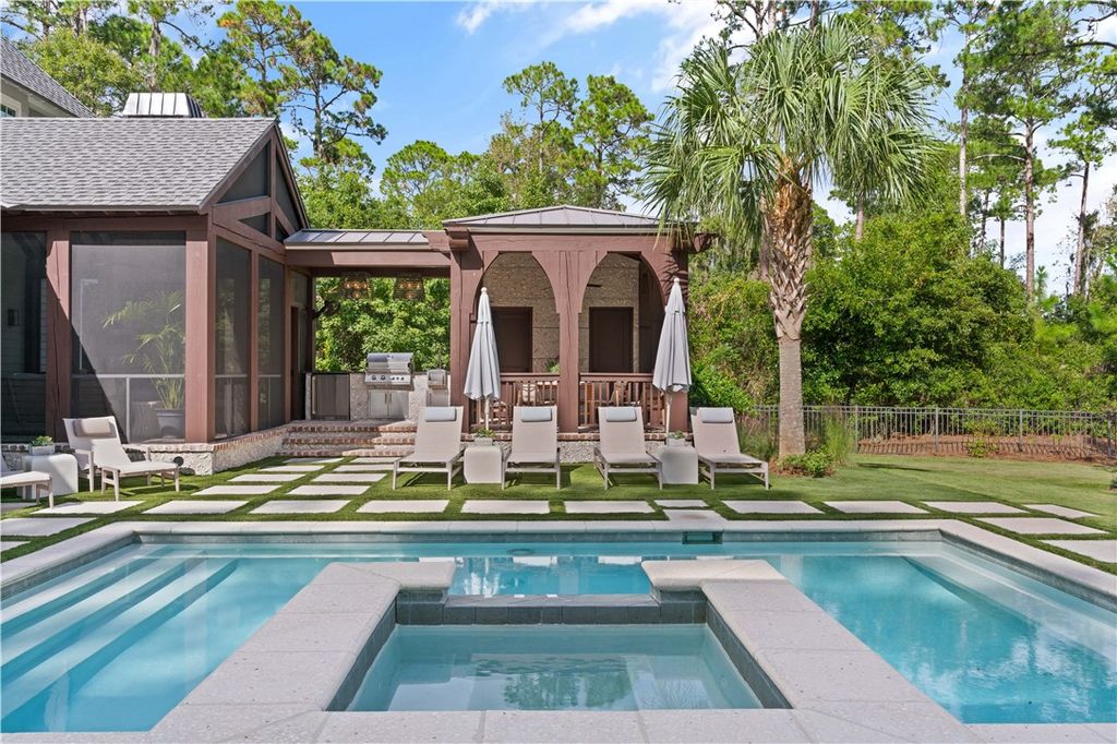 Serene Lakefront Living Explore the 2.995 Million Saint Simons Island Retreat 49