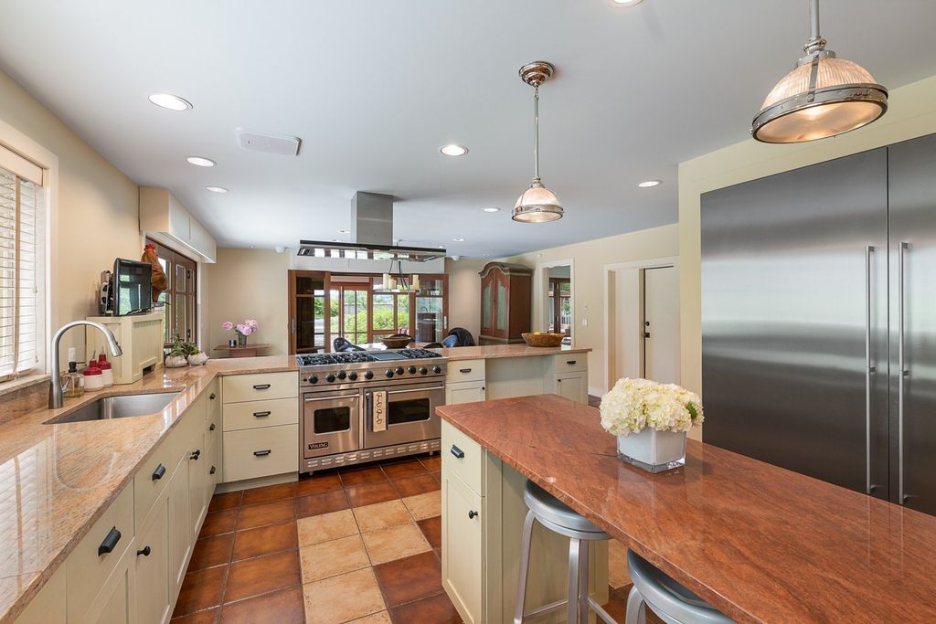 Shadow Fox Farm Country Living with Premium Equestrian Facilities in Peterborough New Hampshire for 8.5 Million 12