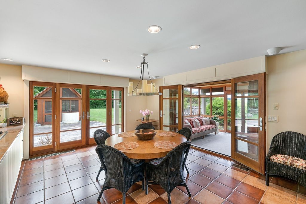 Shadow Fox Farm Country Living with Premium Equestrian Facilities in Peterborough New Hampshire for 8.5 Million 13