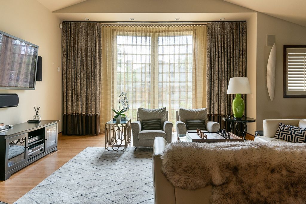 Shadow Fox Farm Country Living with Premium Equestrian Facilities in Peterborough New Hampshire for 8.5 Million 27