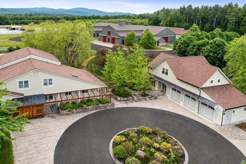 Shadow Fox Farm Country Living with Premium Equestrian Facilities in Peterborough New Hampshire for 8.5 Million 28