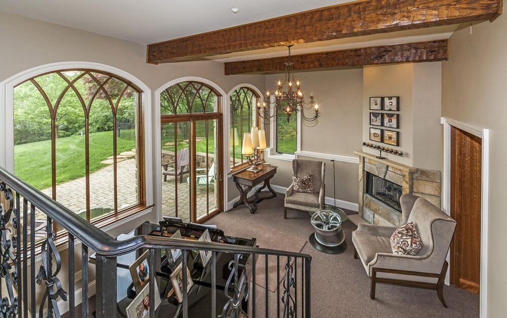 Sophisticated 5.5 Million Waterside Home in Knoxville Tennessee 10 1